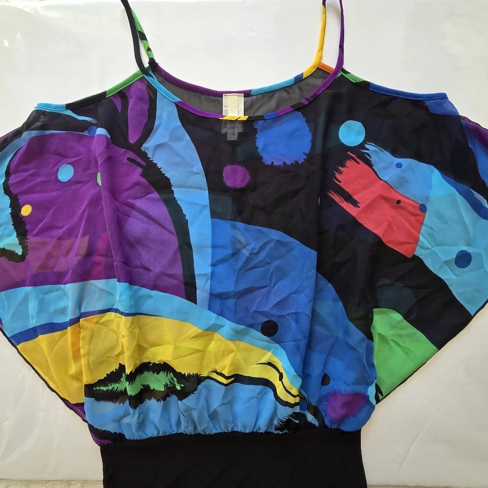 Colorful Imagine Abstract Women's Blouse - Picture 7 of 7